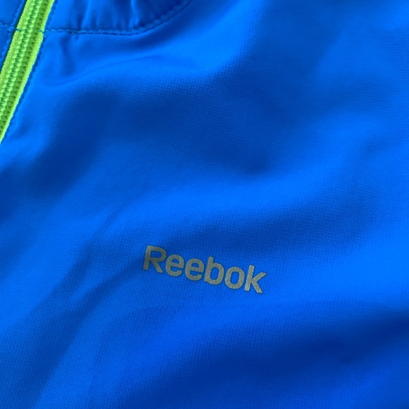Reebok Running Jacket - Picture 2 of 6